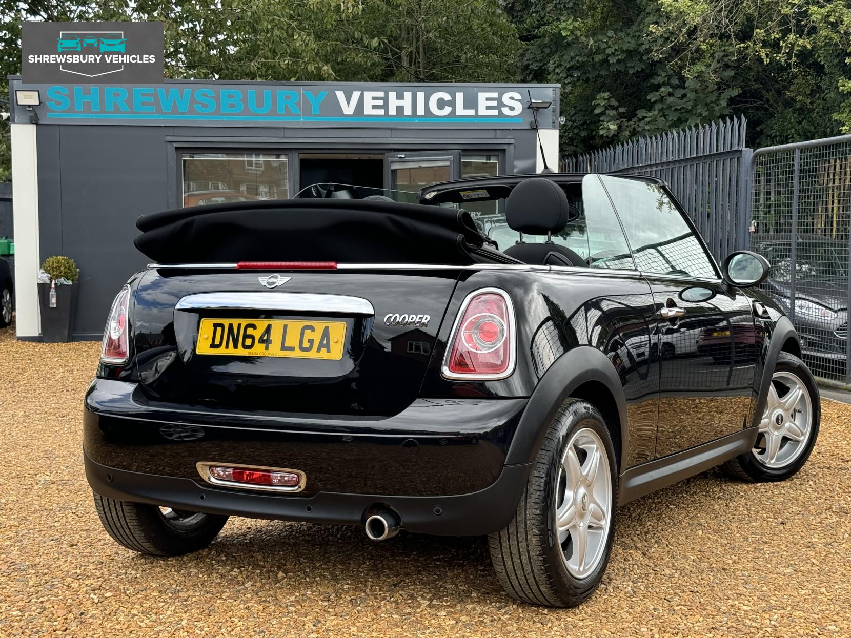 MINI Convertible 1.6 Cooper Convertible 2dr Petrol Manual Euro 6 (s/s) (122 ps)