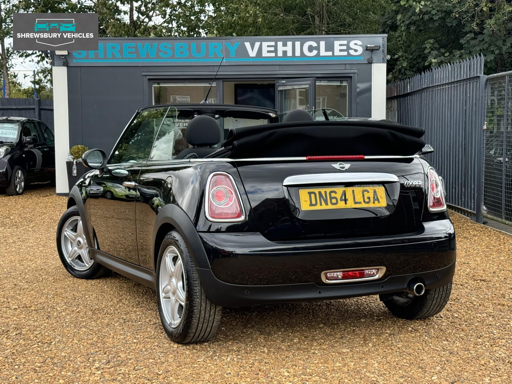 MINI Convertible 1.6 Cooper Convertible 2dr Petrol Manual Euro 6 (s/s) (122 ps)